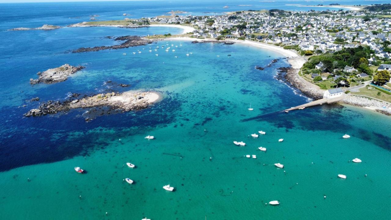 Maison Yukti - Magnifique Maison De Charme Proche Plage Lampaul-Ploudalmezeau Экстерьер фото