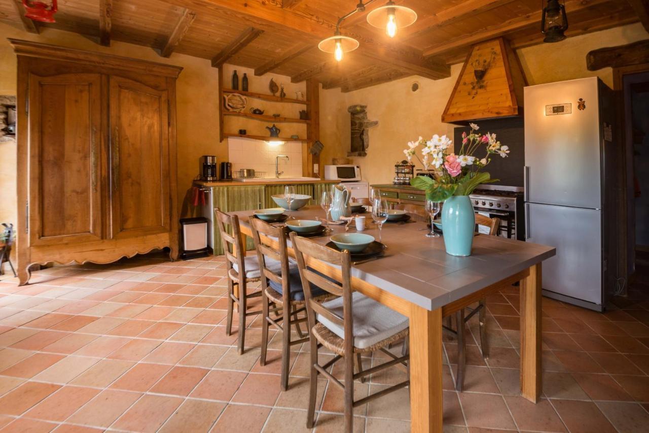 Maison Yukti - Magnifique Maison De Charme Proche Plage Lampaul-Ploudalmezeau Экстерьер фото