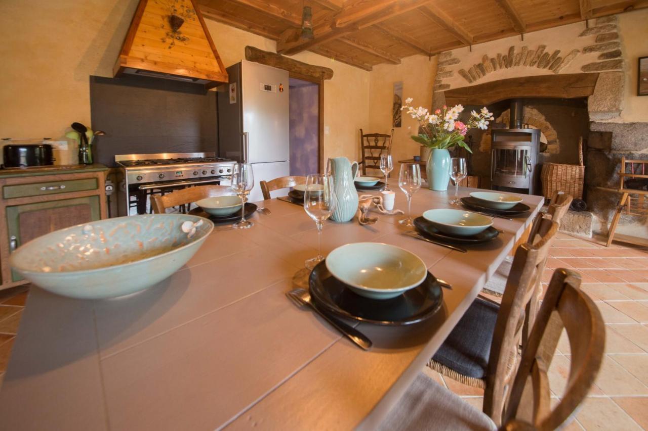 Maison Yukti - Magnifique Maison De Charme Proche Plage Lampaul-Ploudalmezeau Экстерьер фото
